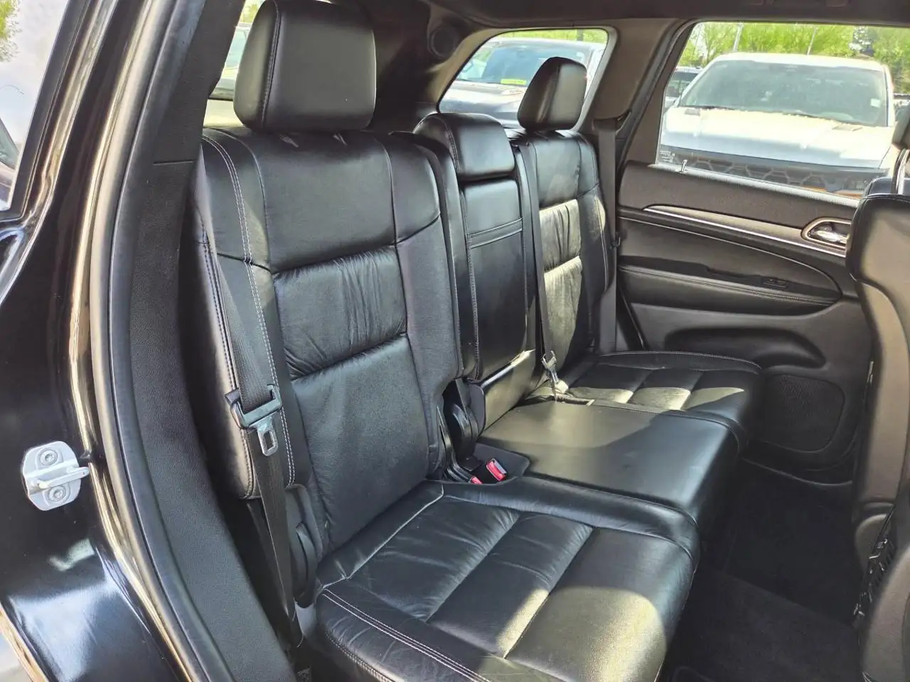 Jeep Grand Cherokee снимка Jeep Grand Cherokee