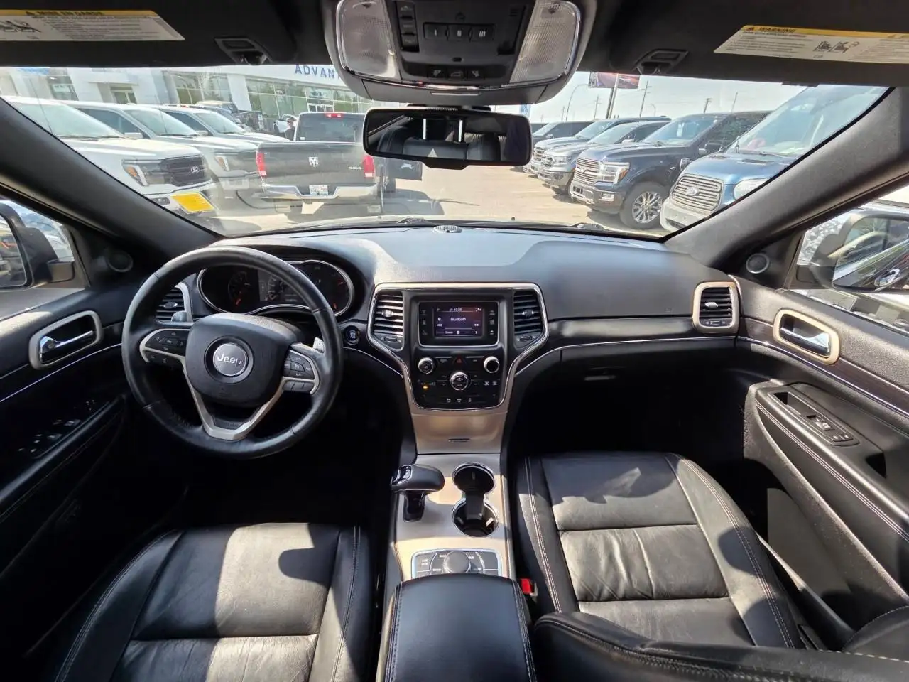 Jeep Grand Cherokee снимка Jeep Grand Cherokee