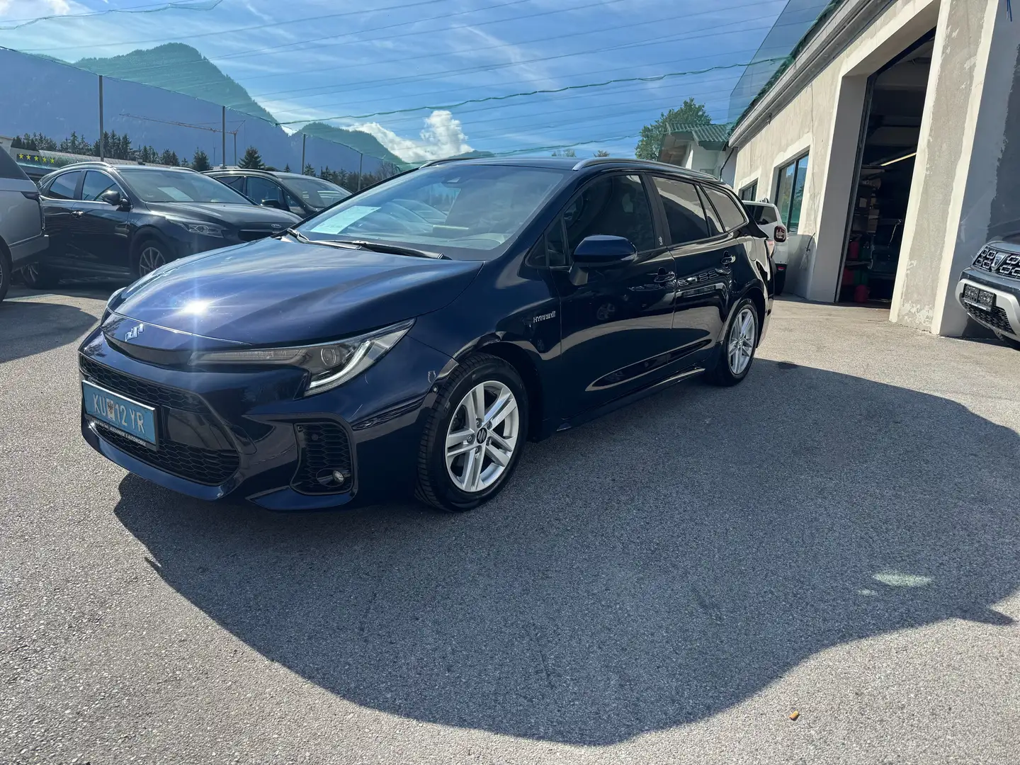 Suzuki Swace Blau - 2