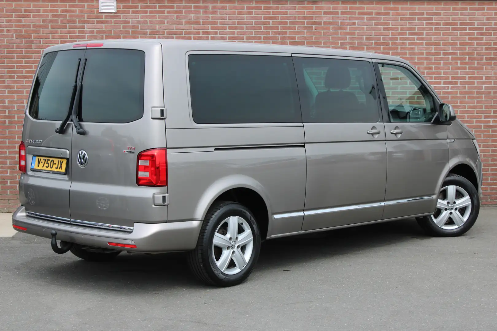 Volkswagen T6 Transporter 2.0 TDI DSG 204PK L2H1 4Motion Highline |2X ELEK.D Beige - 2