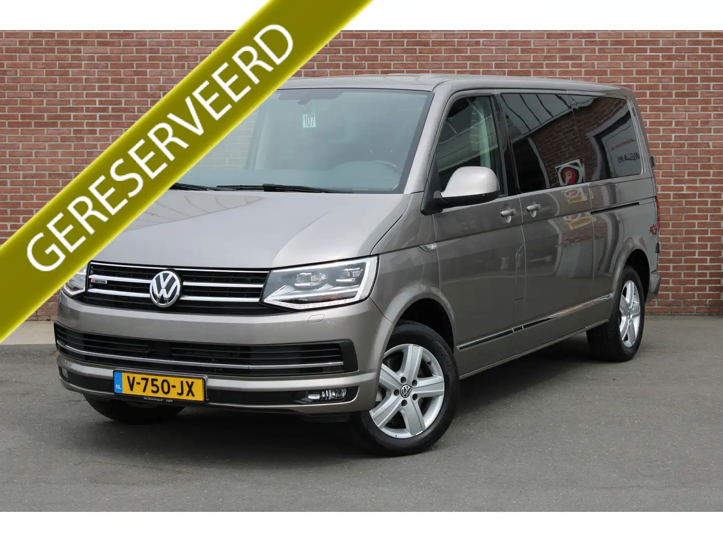 Volkswagen T6 Transporter 2.0 TDI DSG 204PK L2H1 4Motion Highline |2X ELEK.D Beige - 1