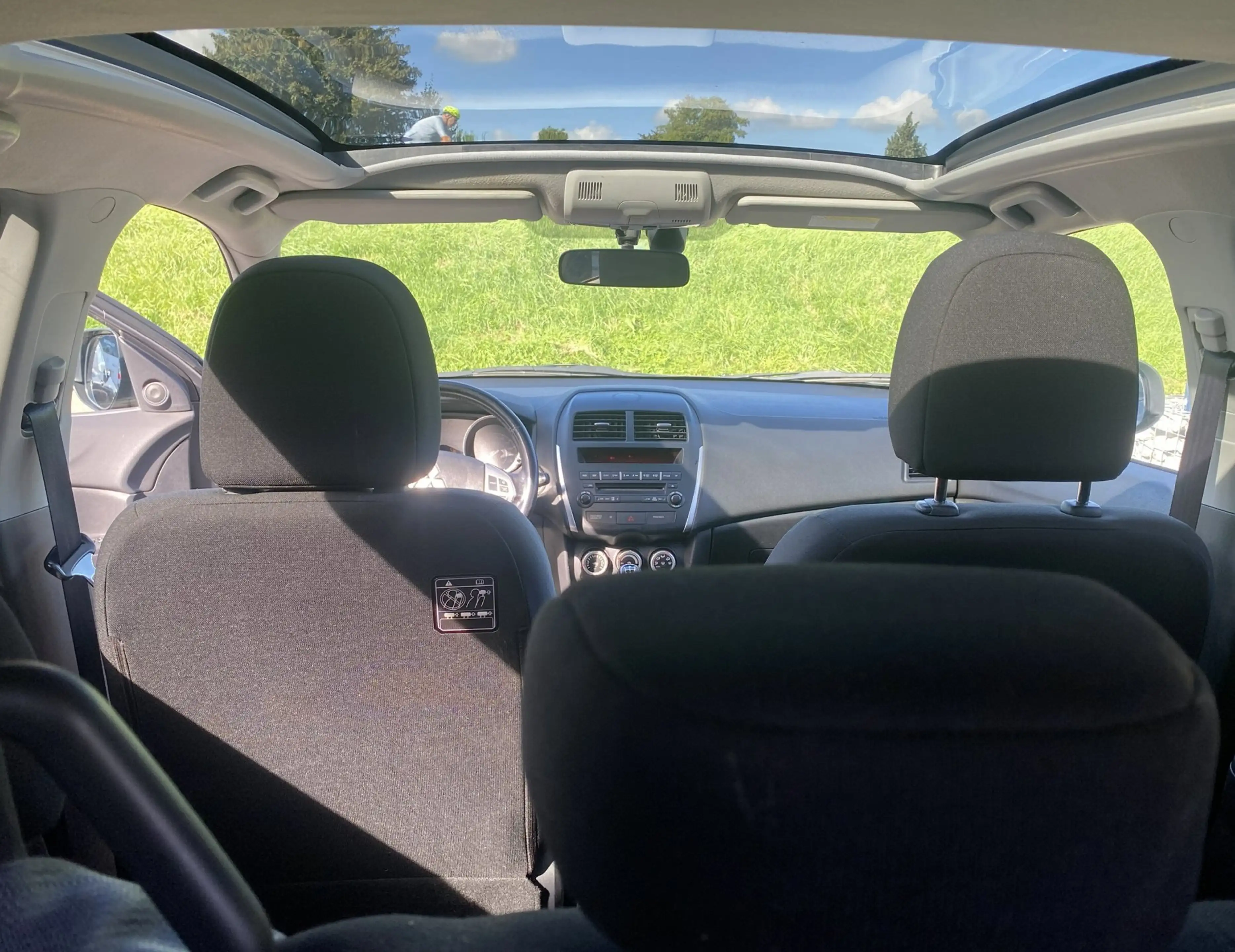 Mitsubishi ASX 1.6 Intense ClearTec/ Pano/ Keyless/ Clima/ Parkee — photo 16