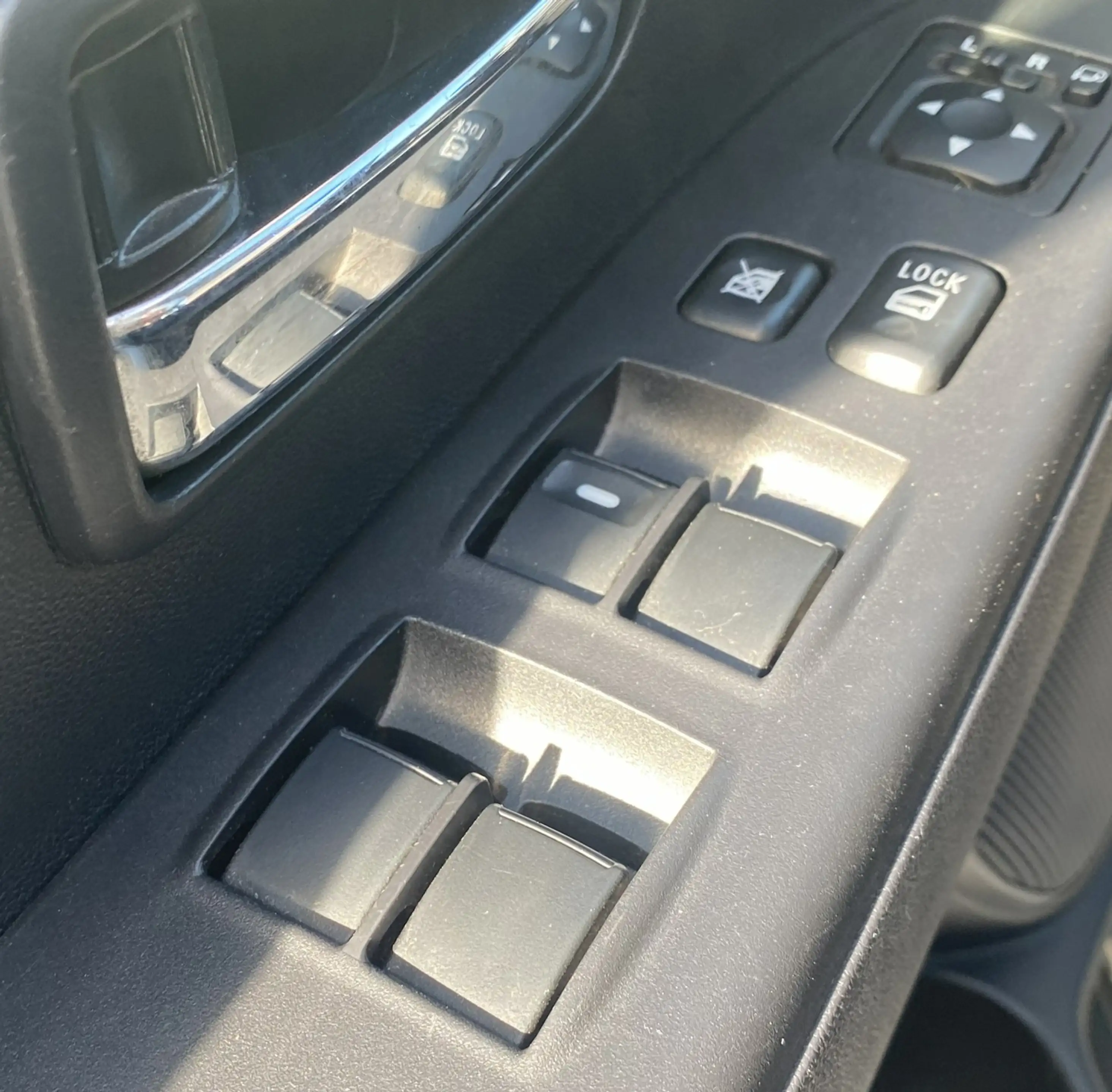 Mitsubishi ASX 1.6 Intense ClearTec/ Pano/ Keyless/ Clima/ Parkee — photo 19
