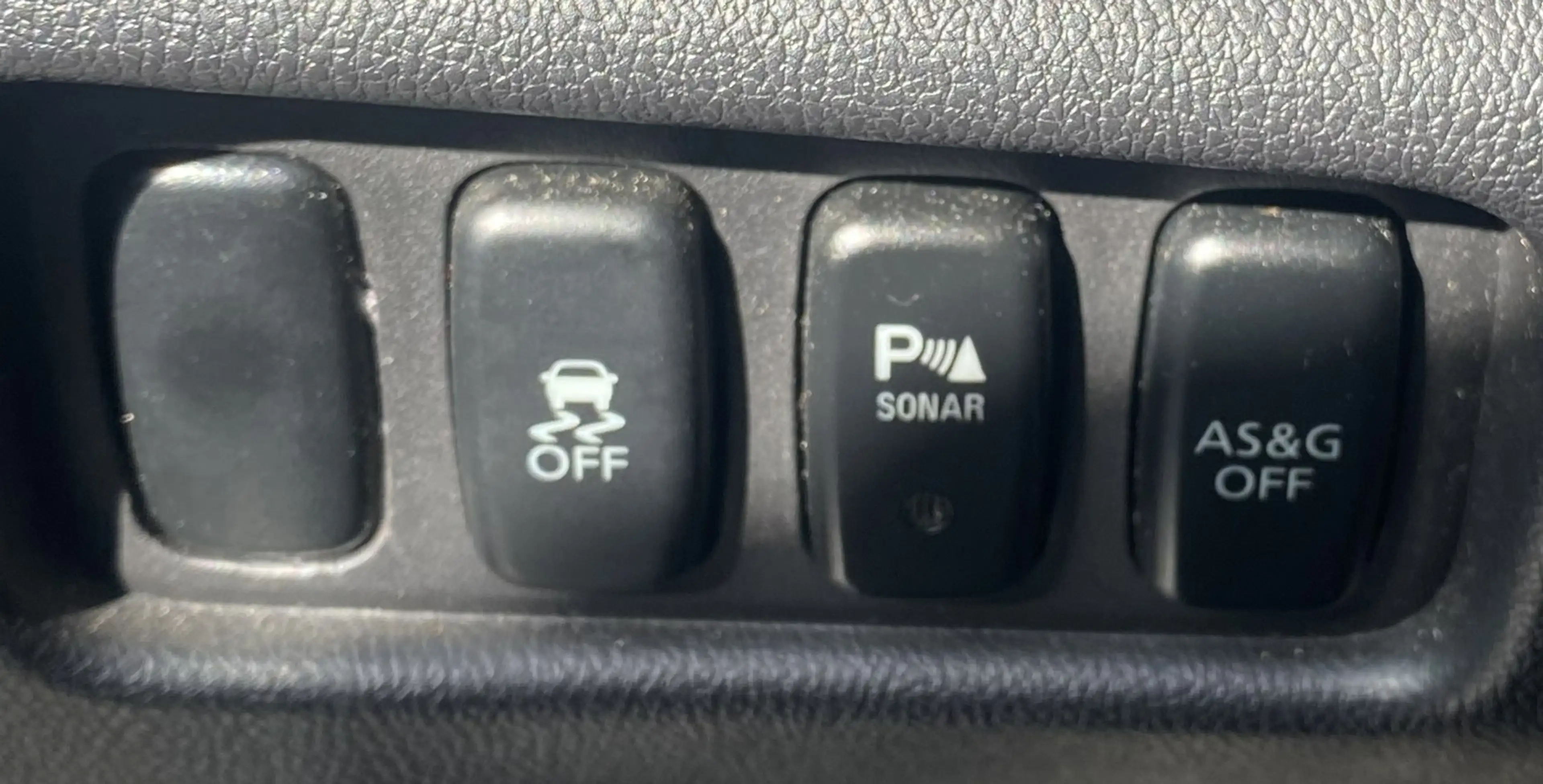 Mitsubishi ASX 1.6 Intense ClearTec/ Pano/ Keyless/ Clima/ Parkee — photo 20