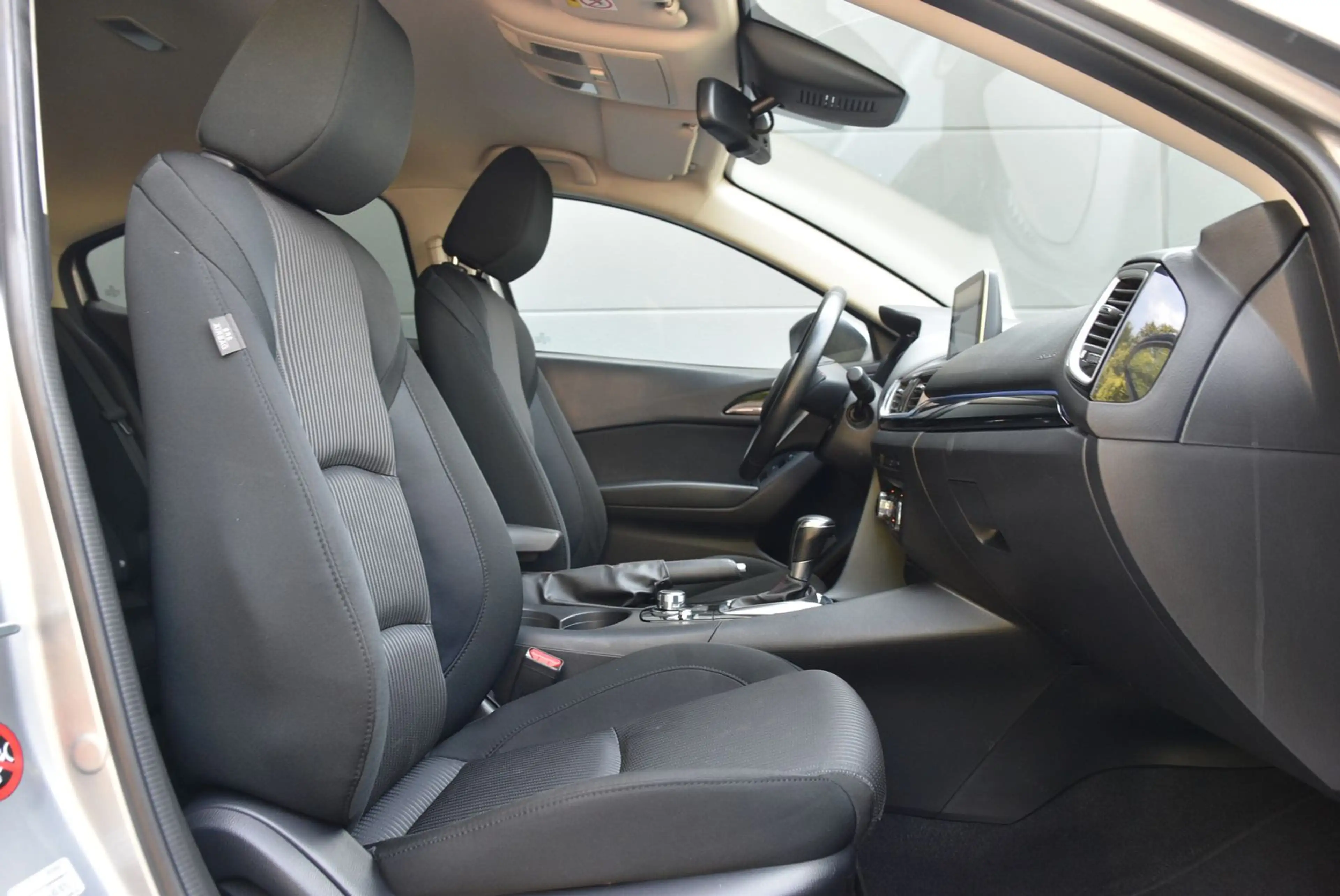 Mazda 3 Center-Line Kamera/Tempomat/SHZ./Totwinkel — photo 10