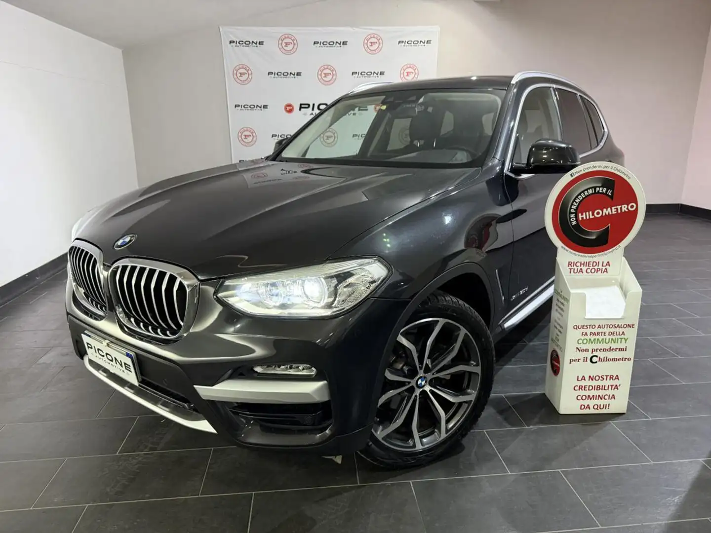 BMW X3 xDrive20d xLine Šedá - 1