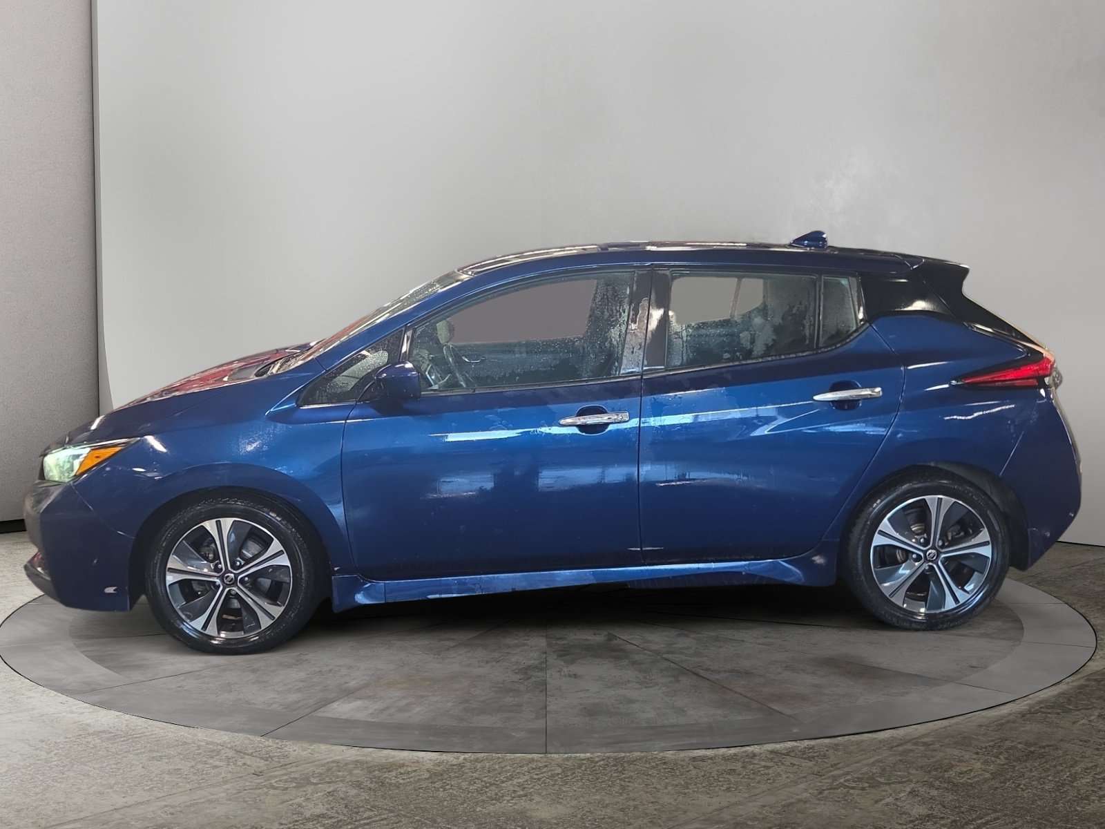 2020 Nissan Leaf Hatchback