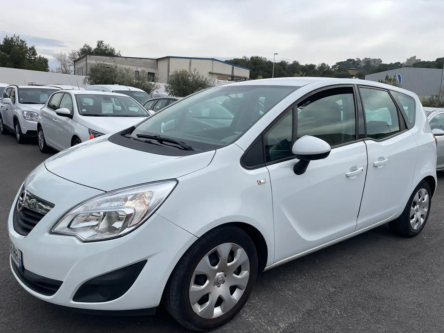 Opel Meriva 1.4L 100ch Twinport Edition Blanc - 1