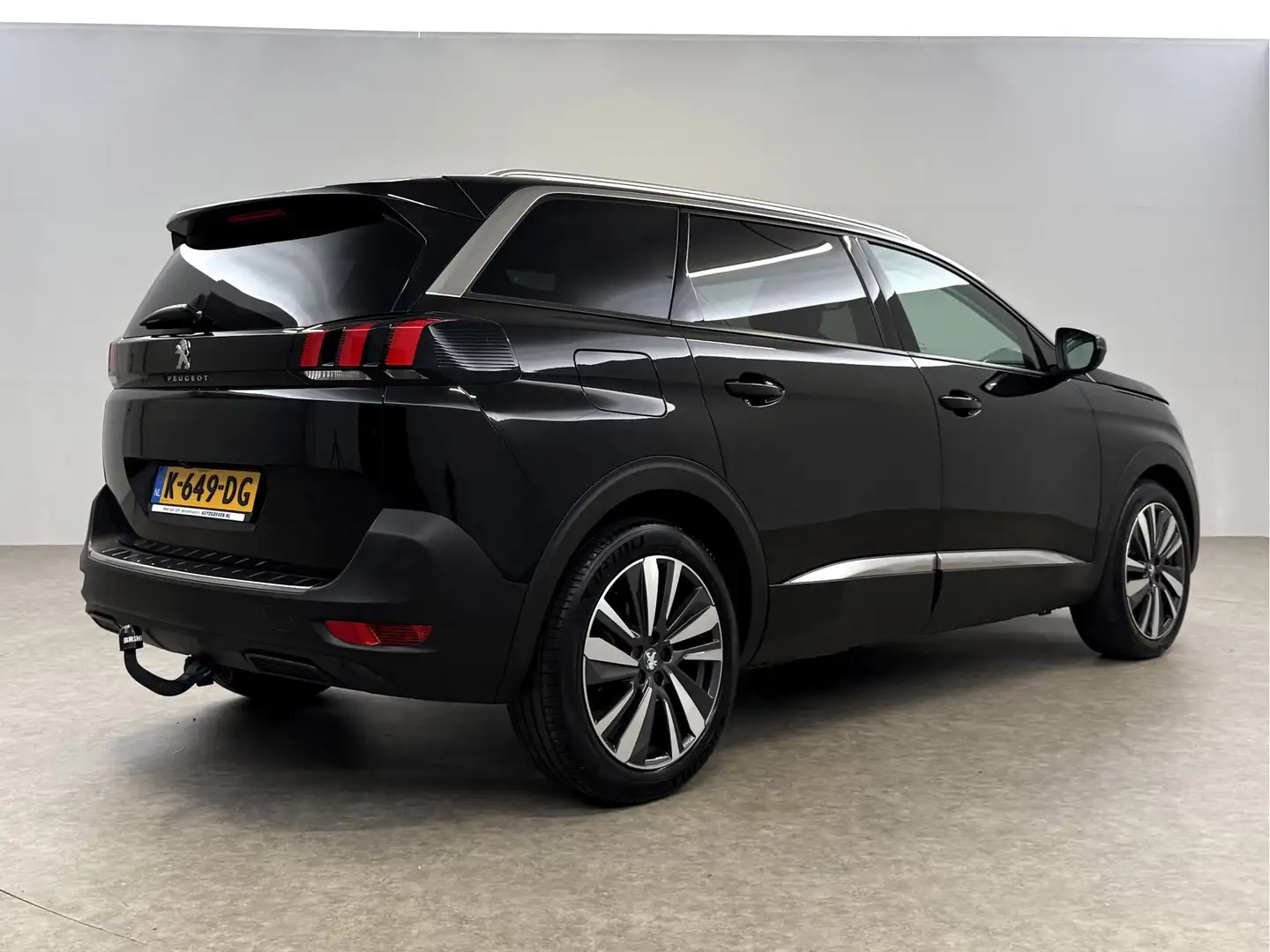 Peugeot 5008 1.2 PureTech Allure 7p 360 Camera Carplay LED Sfee Negro - 2
