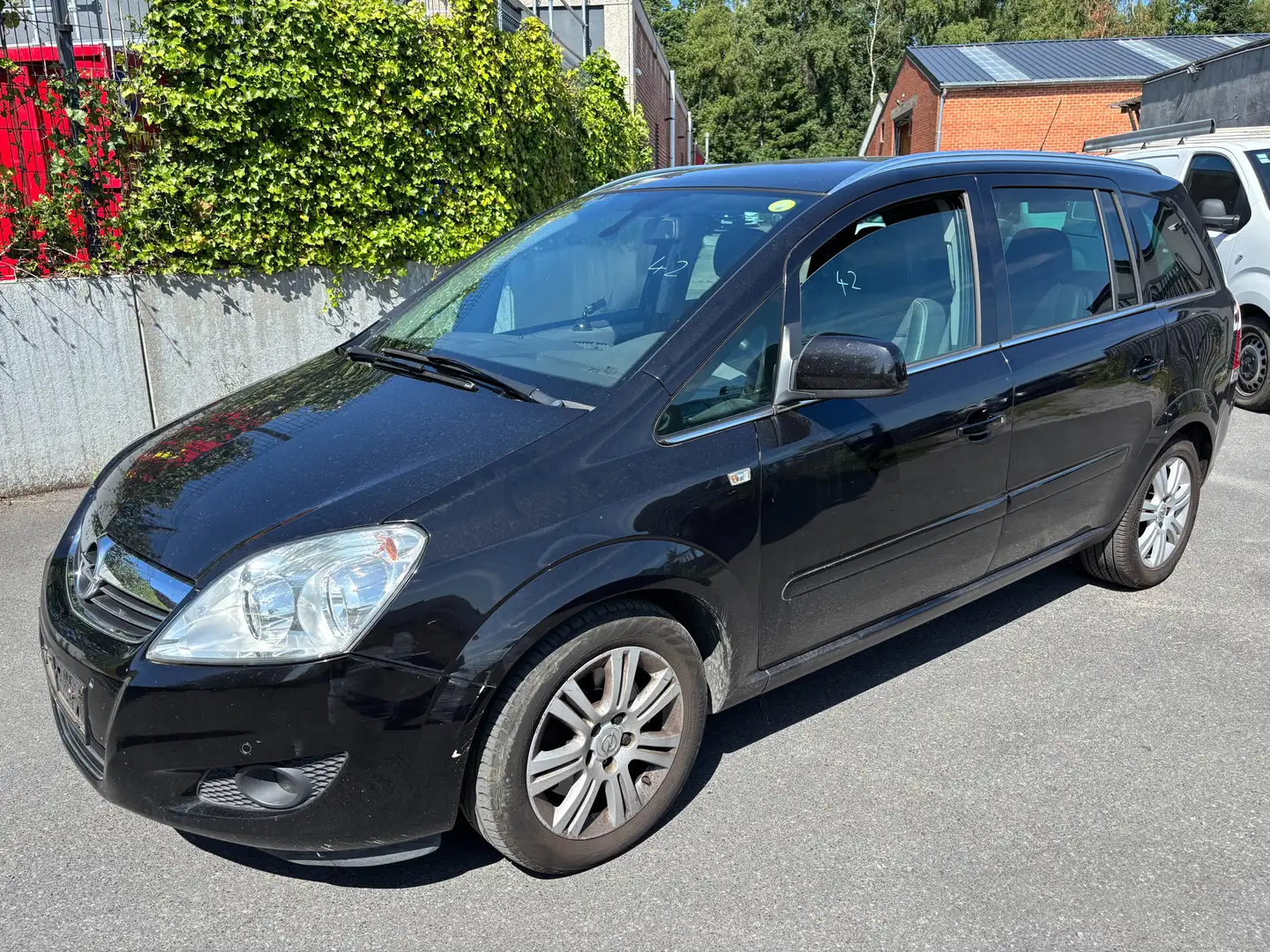 Opel Zafira Zafira 1.7 CDTi ecoFLEX Noir - 2