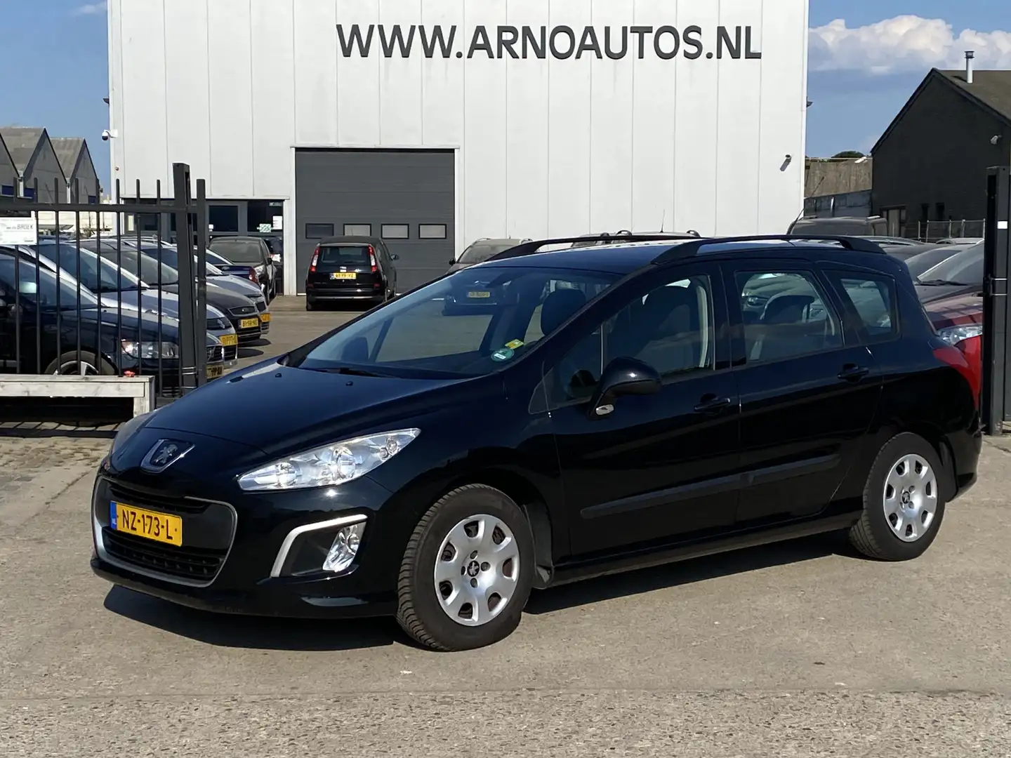Peugeot 308 1.6 HDiF Blue Lease, AIRCO, CRUISE CONTROL, NIEUWE Zwart - 1