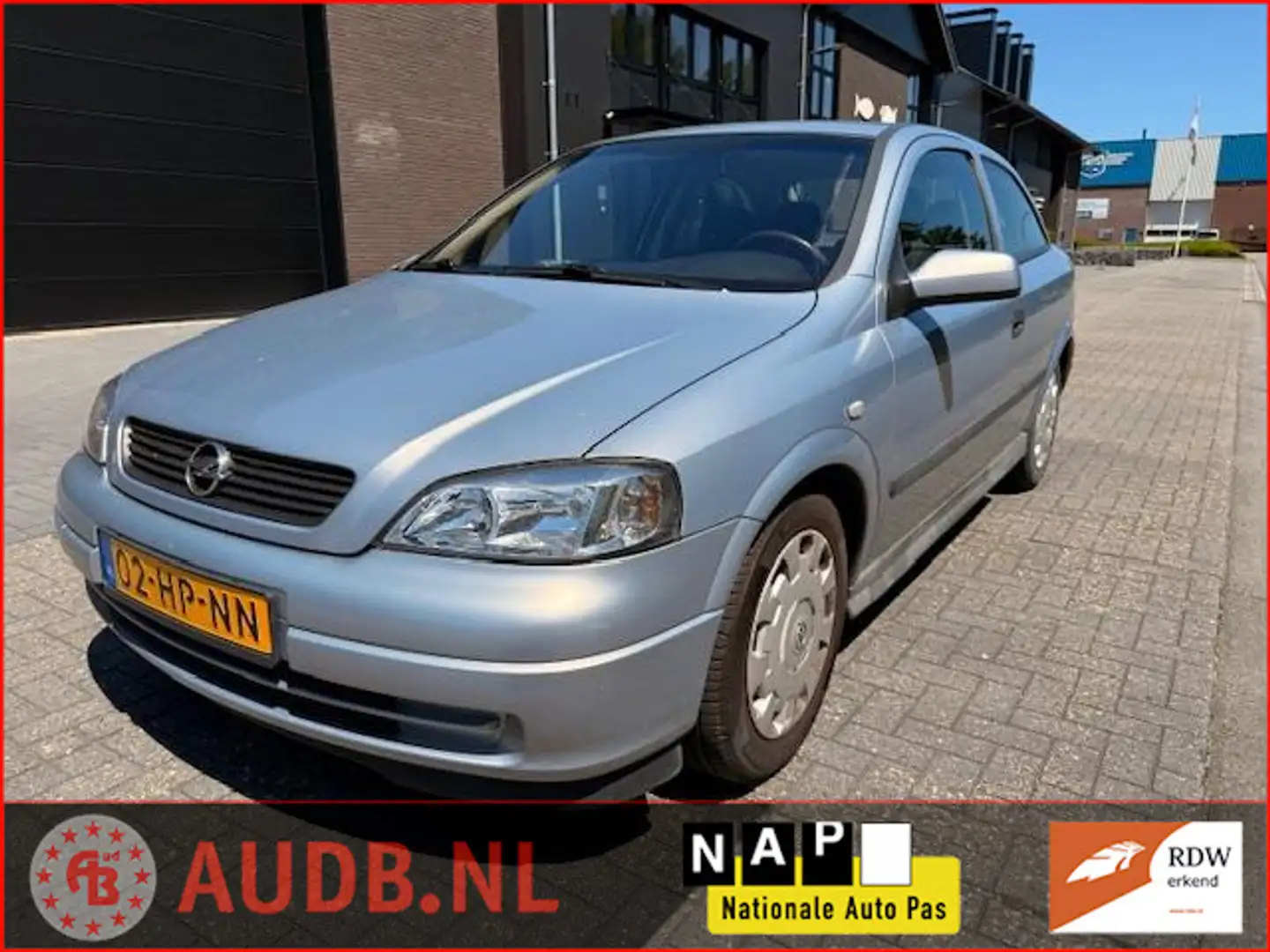 Opel Astra 1.6-16V Edition | KOUDE AIRCO|NETTE AUTO| Grijs - 1