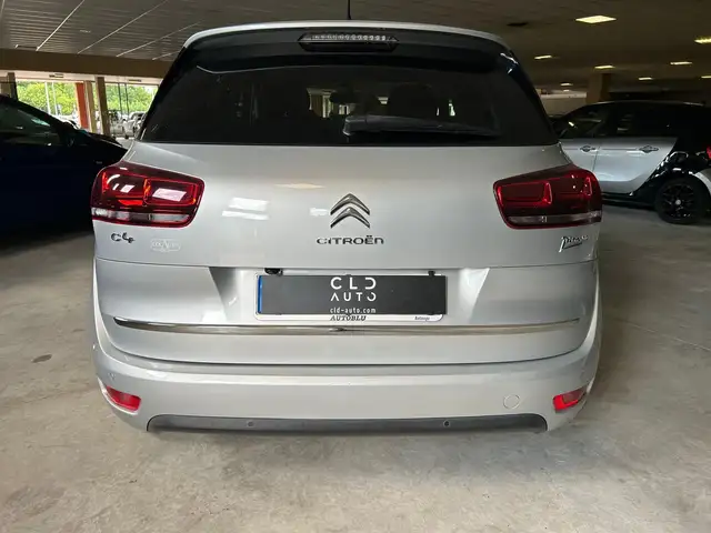 Citroen C4 Picasso view 5