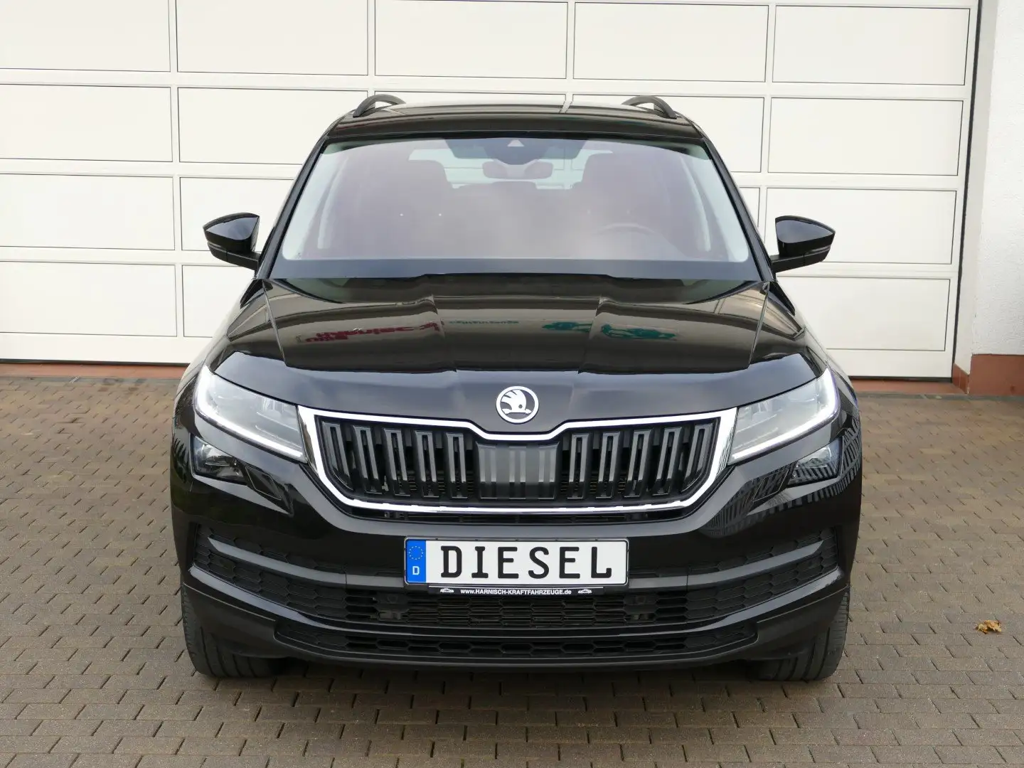 Skoda Kodiaq 2.0 TDI DSG 4x4 * AHK+Navi+LED+Kamera+ACC Schwarz - 2