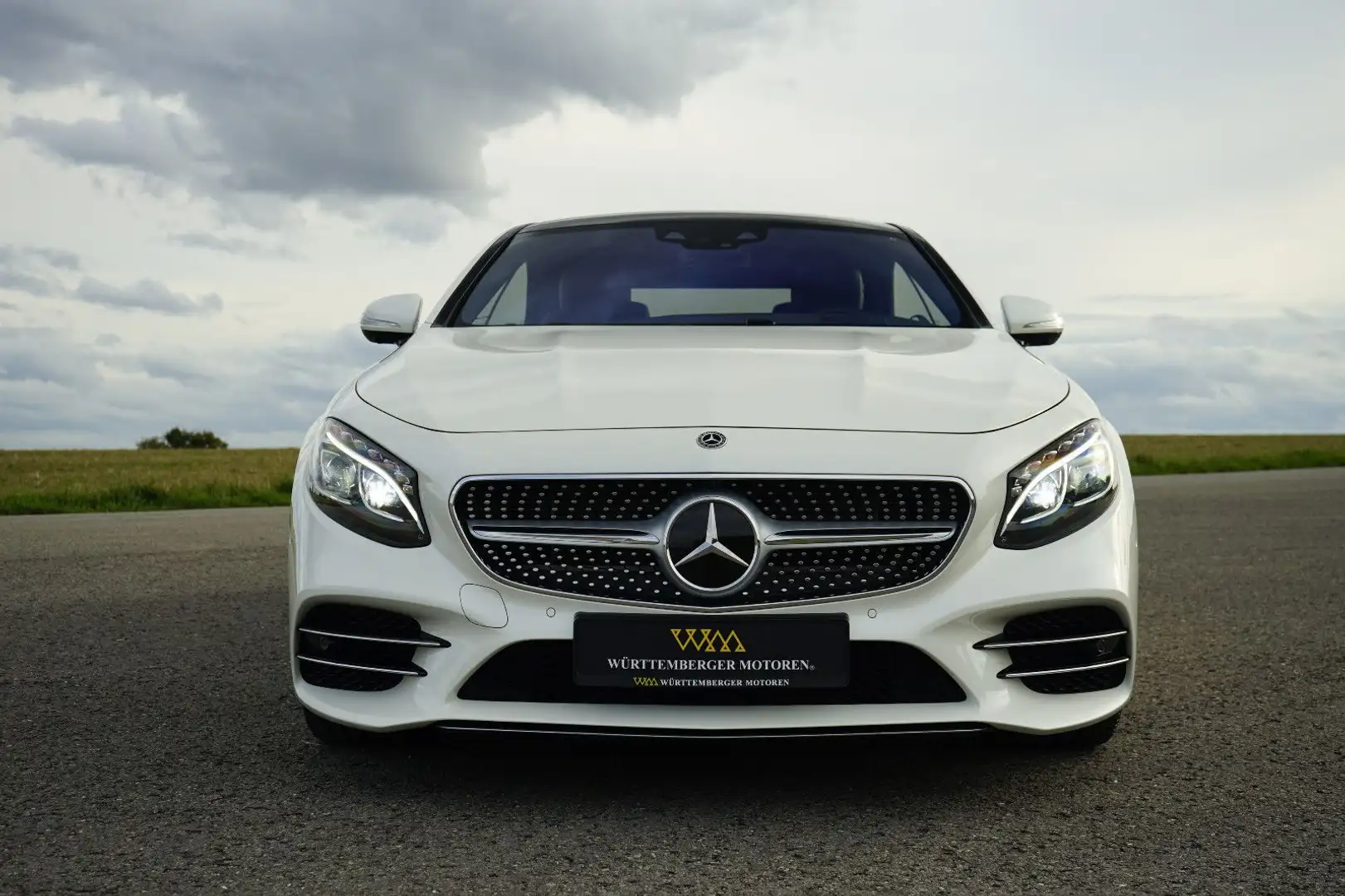 Mercedes-Benz S 560 4Matic Coupe*AMG+*STHZG*BURM*HuD*PANO*360 Weiß - 2