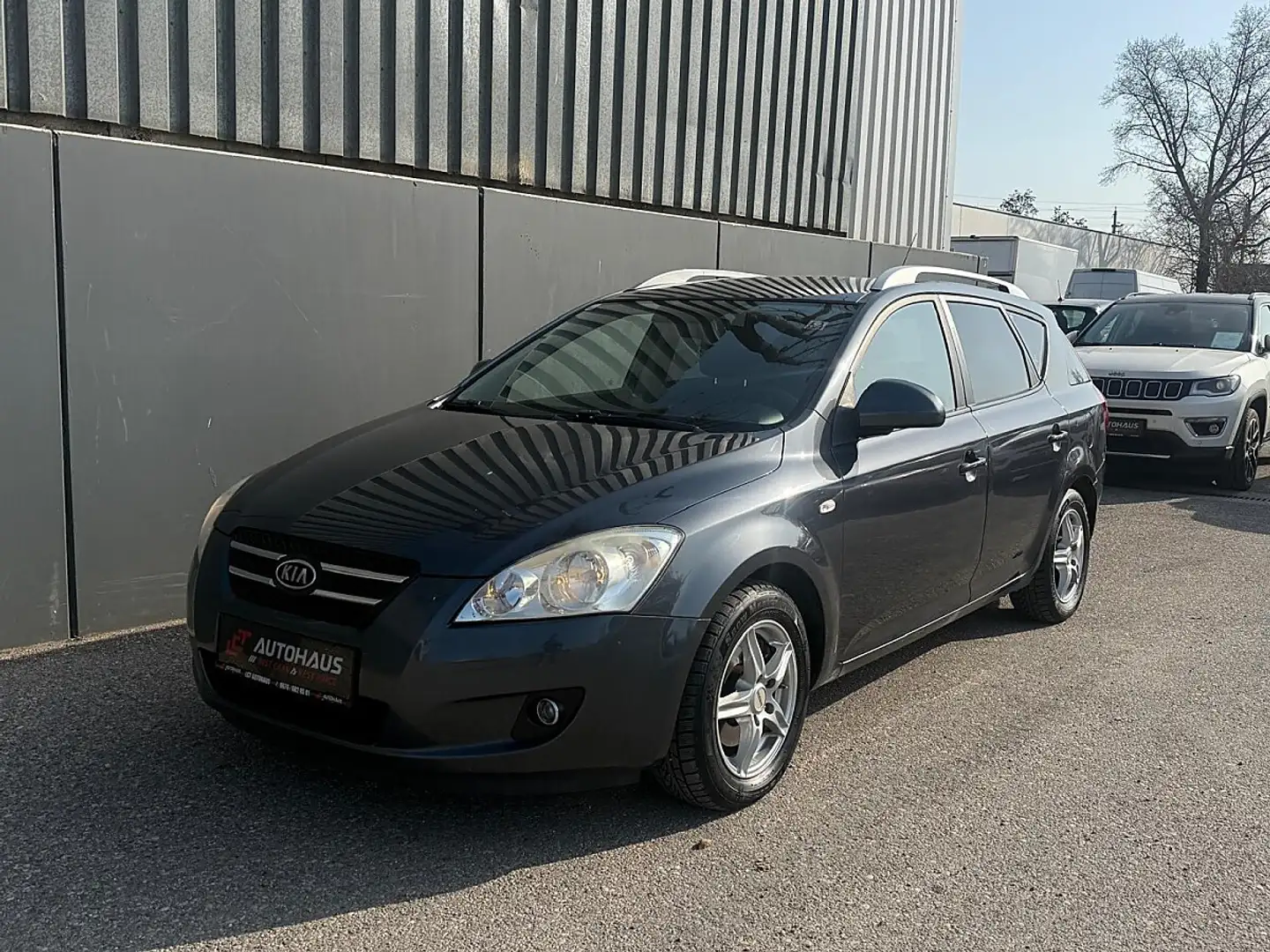 Kia Ceed SW / cee'd SW cee'd SW 1,6 CRDi Active | VOLL FAHRBEREIT | Grau - 1