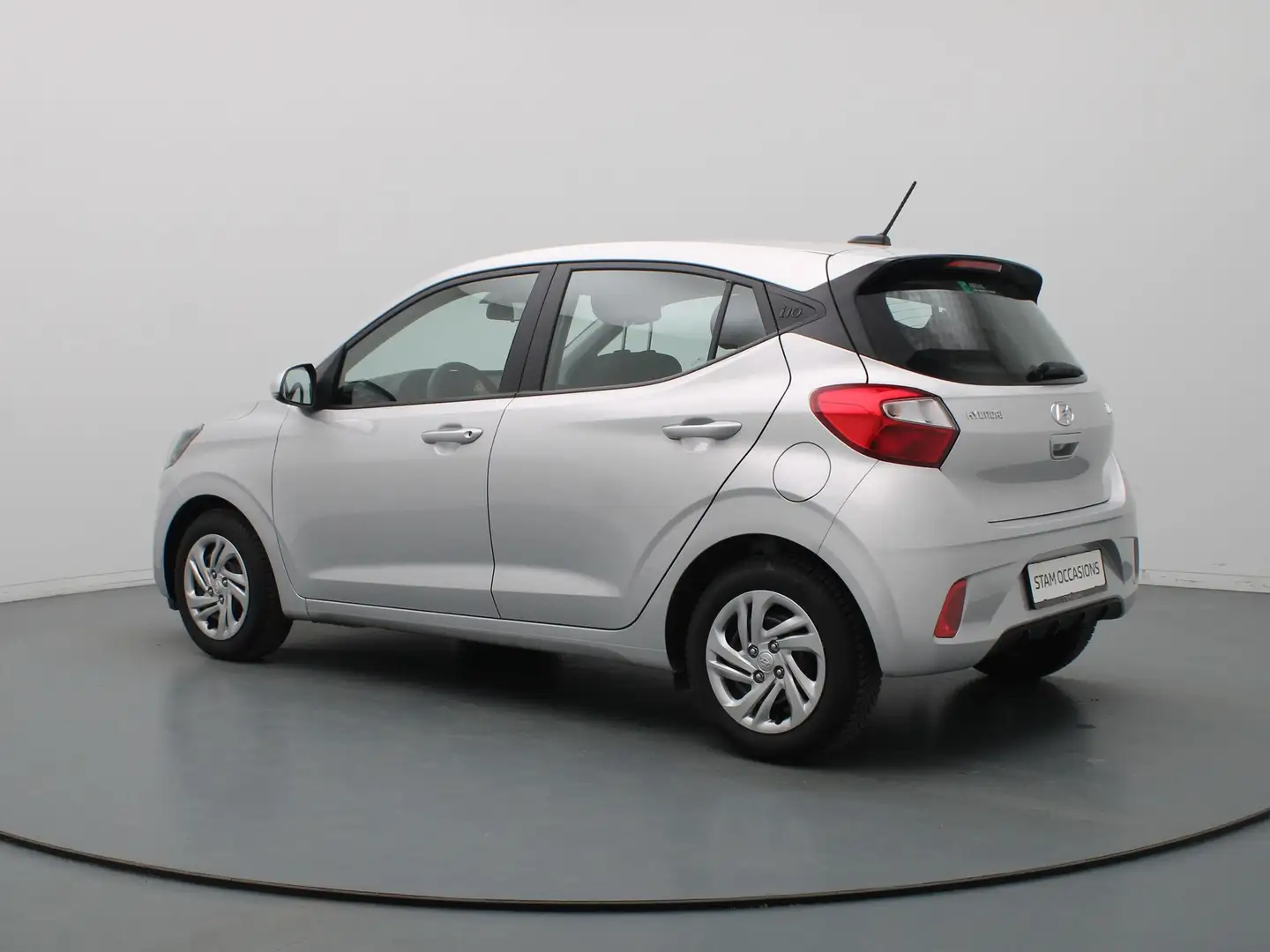 Hyundai i10 67pk Comfort Airco | Cruise | Radio Gris - 2
