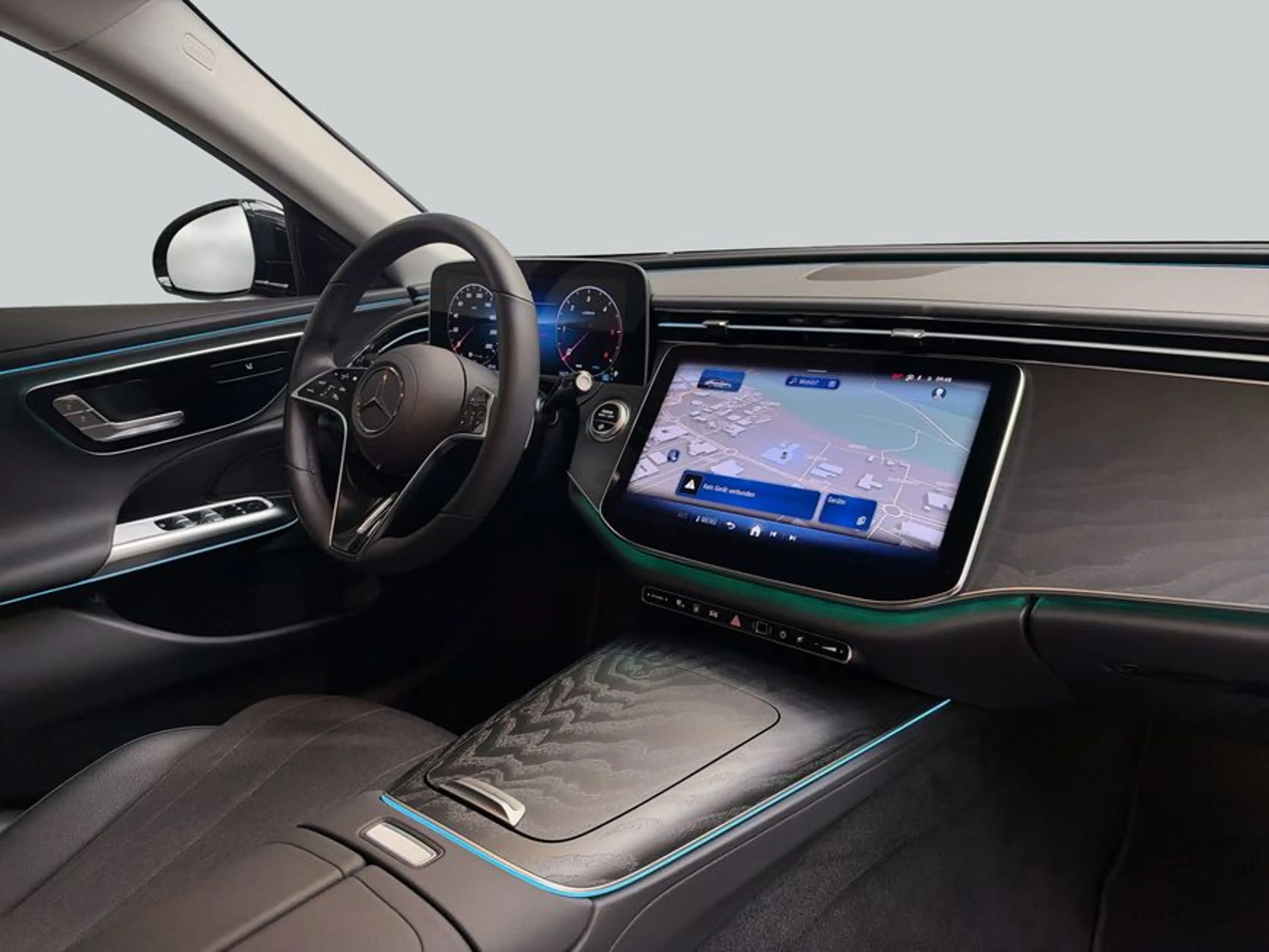 Mercedes-Benz E 220 E-Klasse — photo 15
