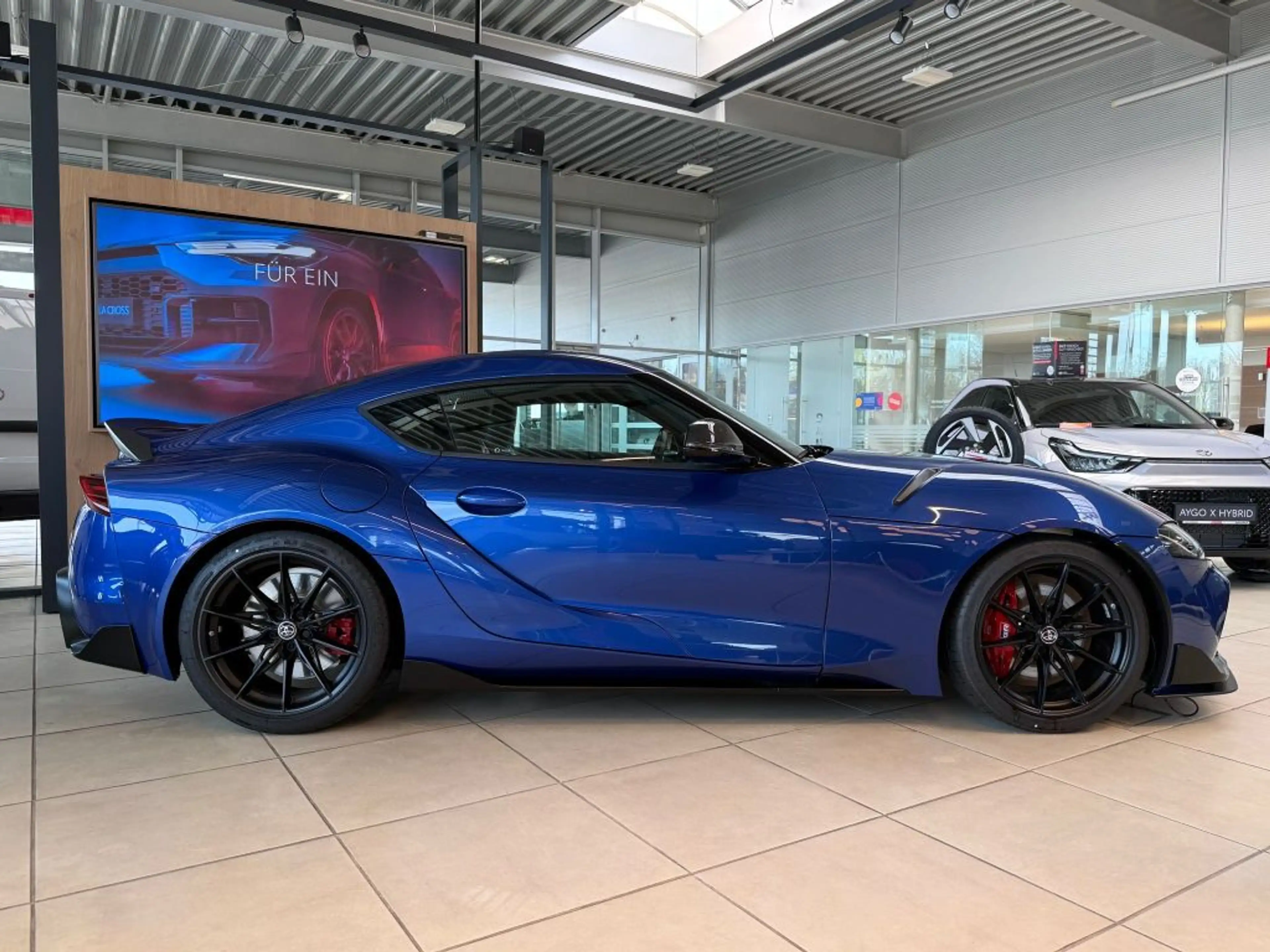 Toyota Supra GR 3.0 Lightweight Evolution — photo 5