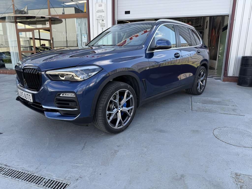 BMW X5 xDrive 30dA - foto 1