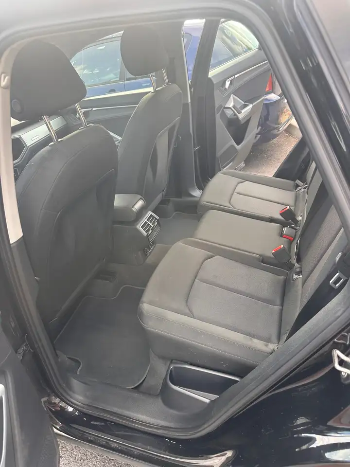 Audi Q3 35 TDI S tronic 110kW, foto 6