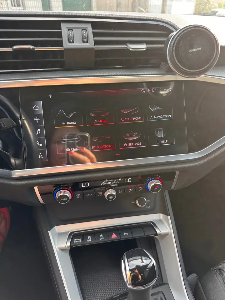 Audi Q3 35 TDI S tronic 110kW, foto 10