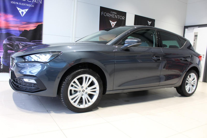 SEAT Leon Style Edition 1.5 eTSI DSG ACC+CARPLAY+RKAM Klima — photo 6
