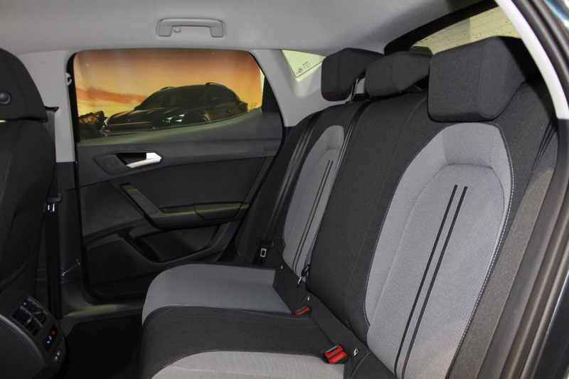 SEAT Leon Style Edition 1.5 eTSI DSG ACC+CARPLAY+RKAM Klima — photo 14
