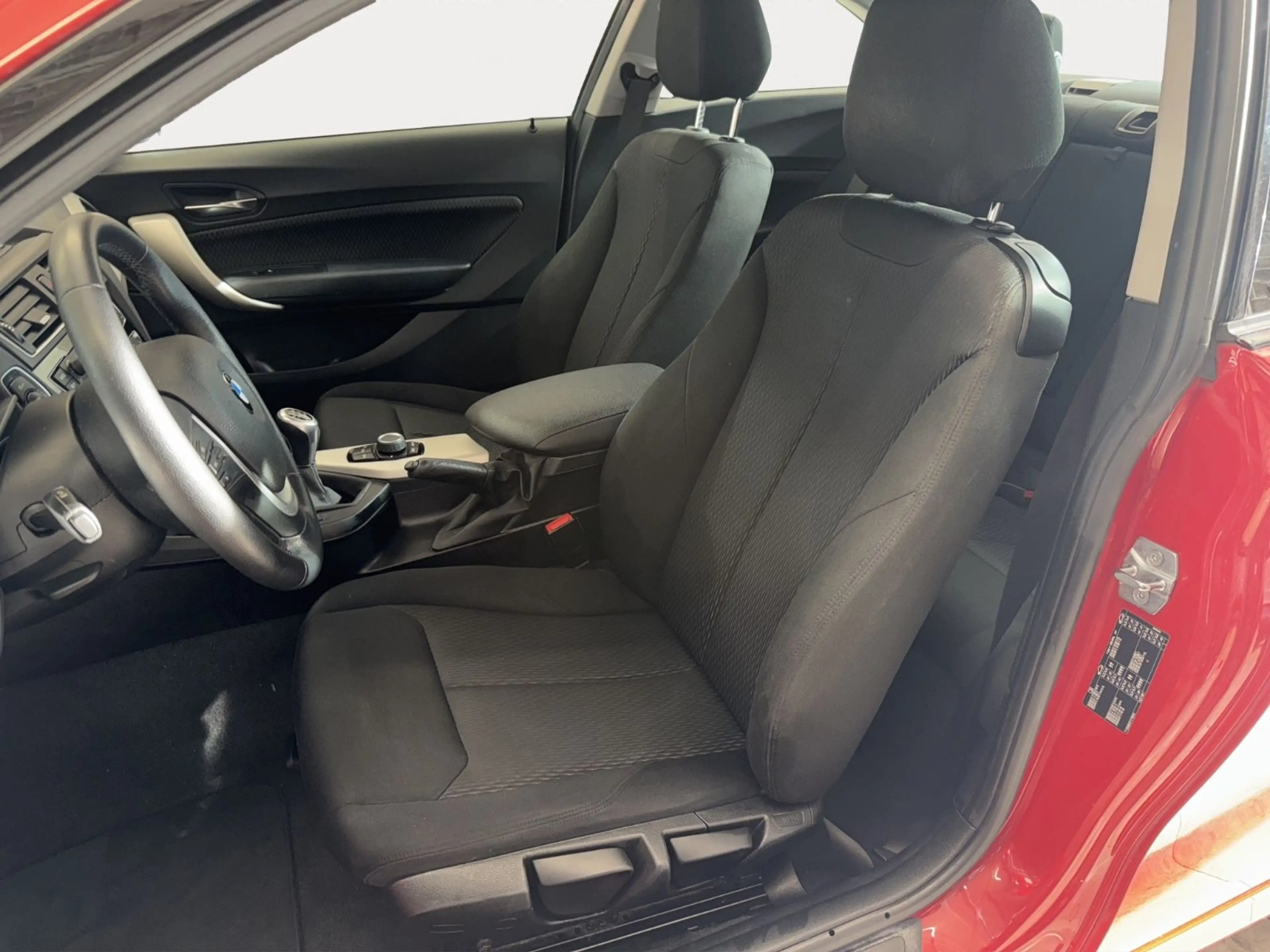 BMW 220 I Coupe*BMW SCHECKHEFT*XENON*2. HAND*SHADOW* — photo 9