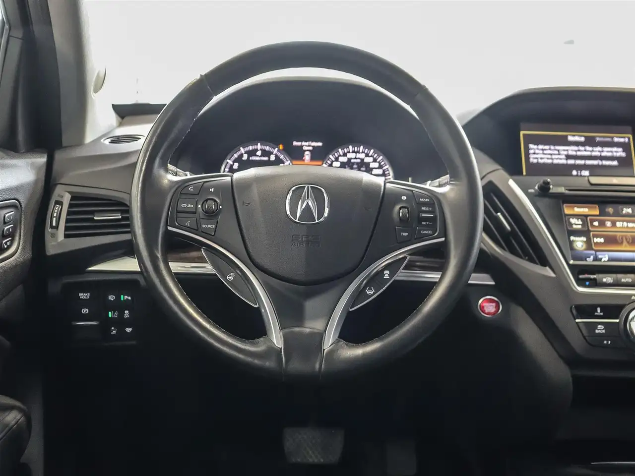 Acura MDX снимка Acura MDX