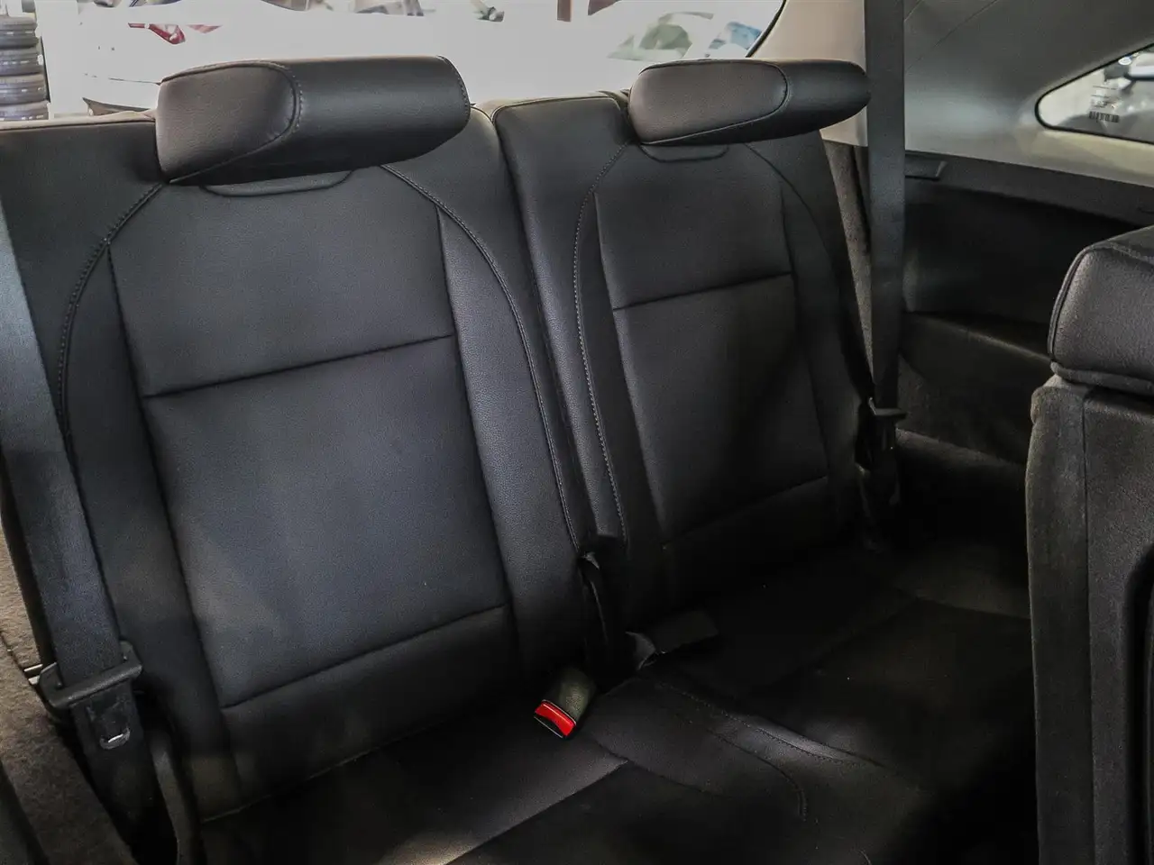 Acura MDX снимка Acura MDX