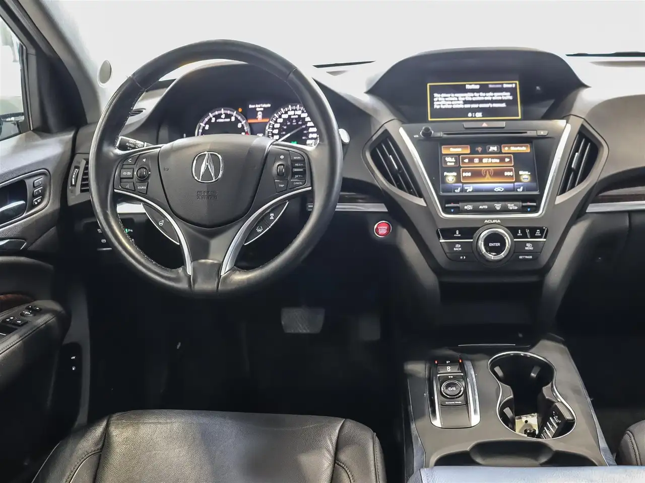 Acura MDX снимка Acura MDX