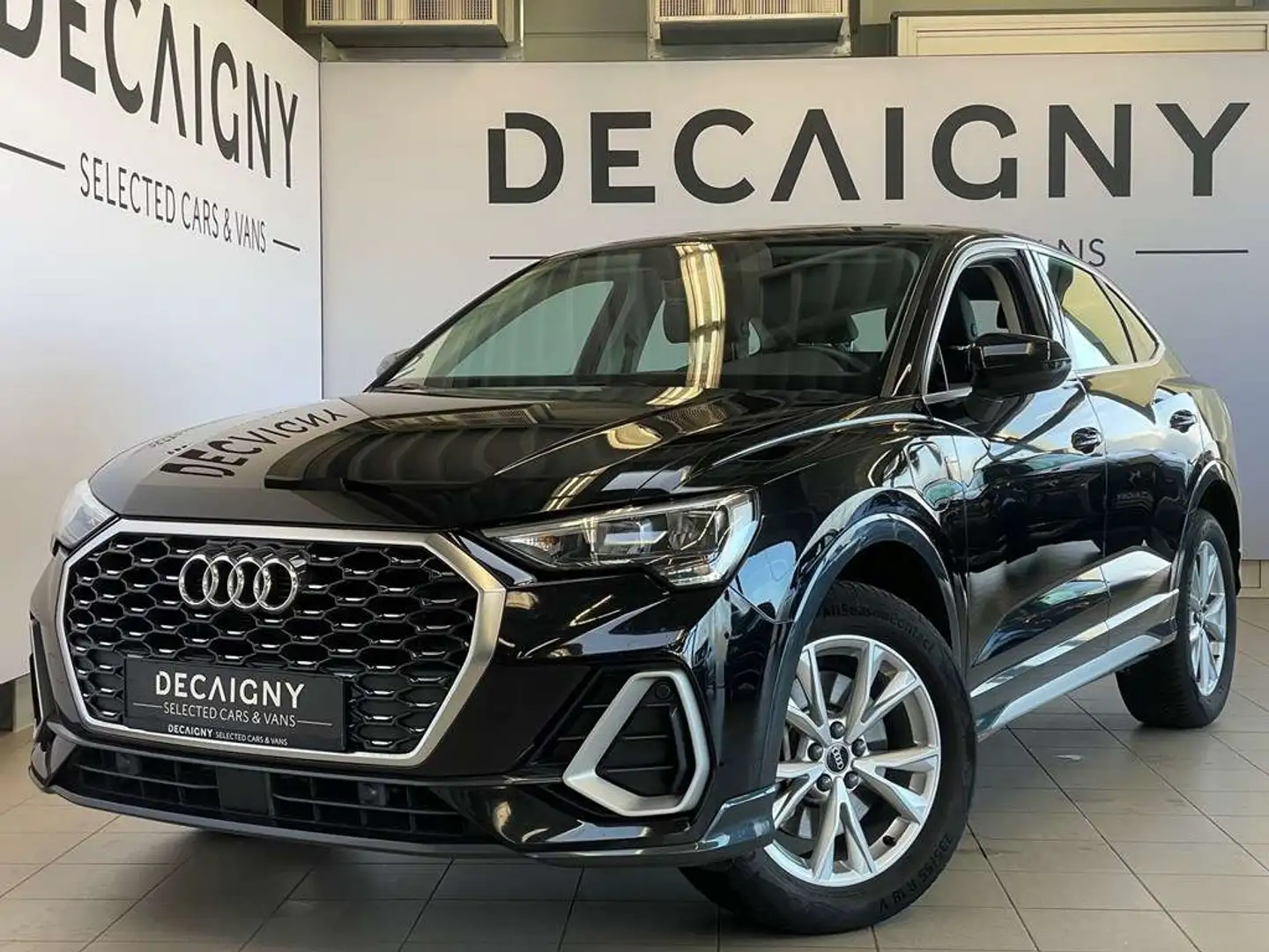 Audi Q3 Sportback 45FSIe PHEV S-Line *Camera*App Connect*N Noir - 1