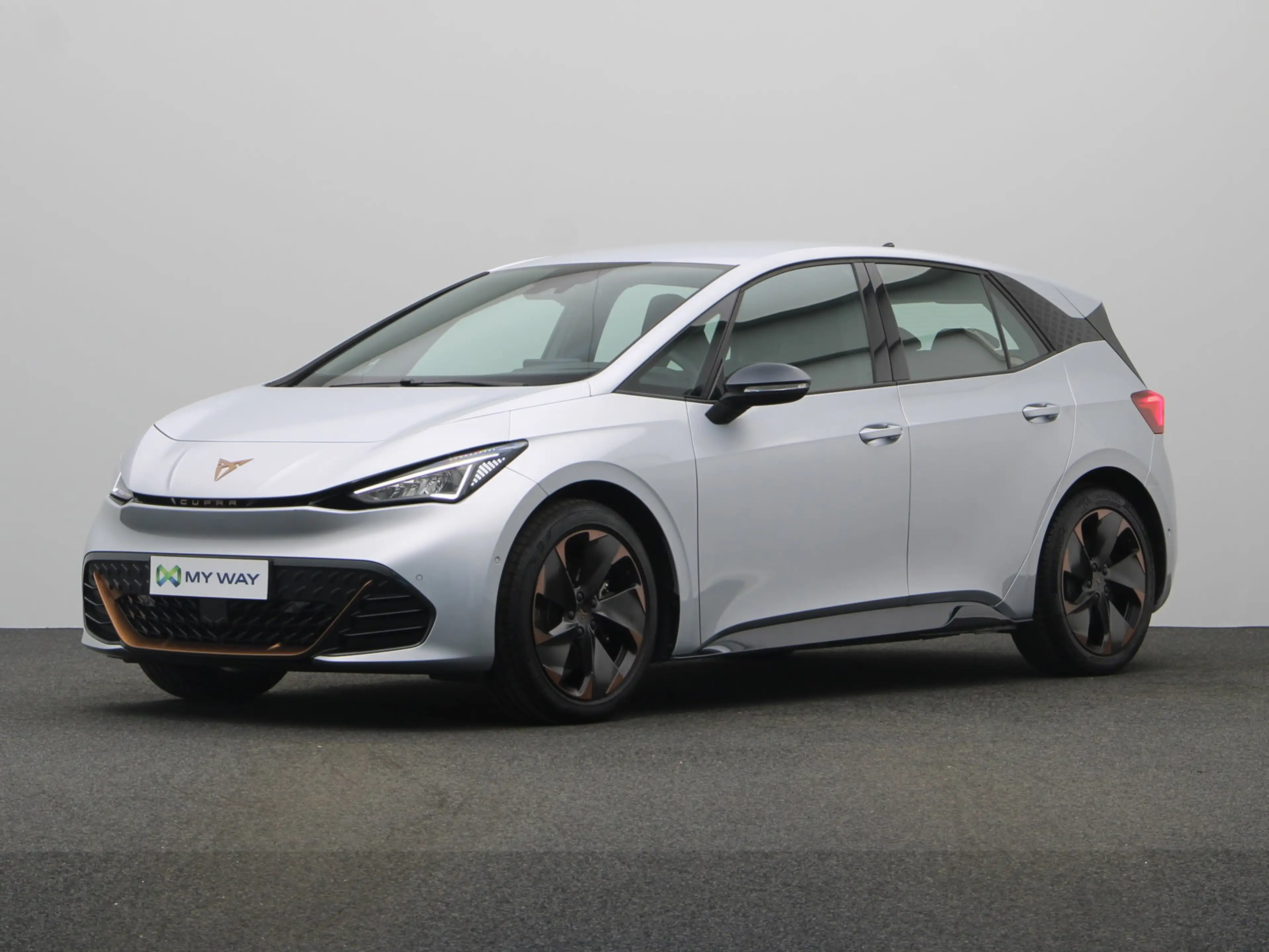 CUPRA Born Born eBoost 231pk (170kW) v 58 kWh