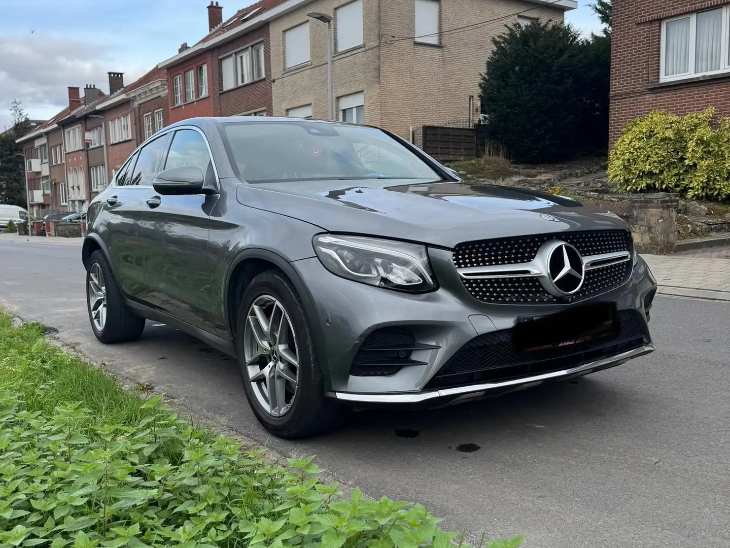 Mercedes-Benz GLC 220 GLC Coupé 220 d 4-Matic AMG line Grijs - 1