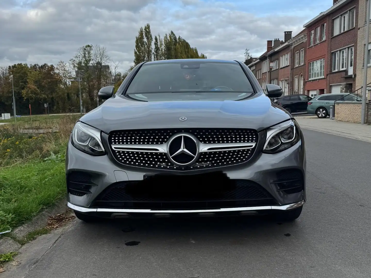 Mercedes-Benz GLC 220 GLC Coupé 220 d 4-Matic AMG line Grijs - 2