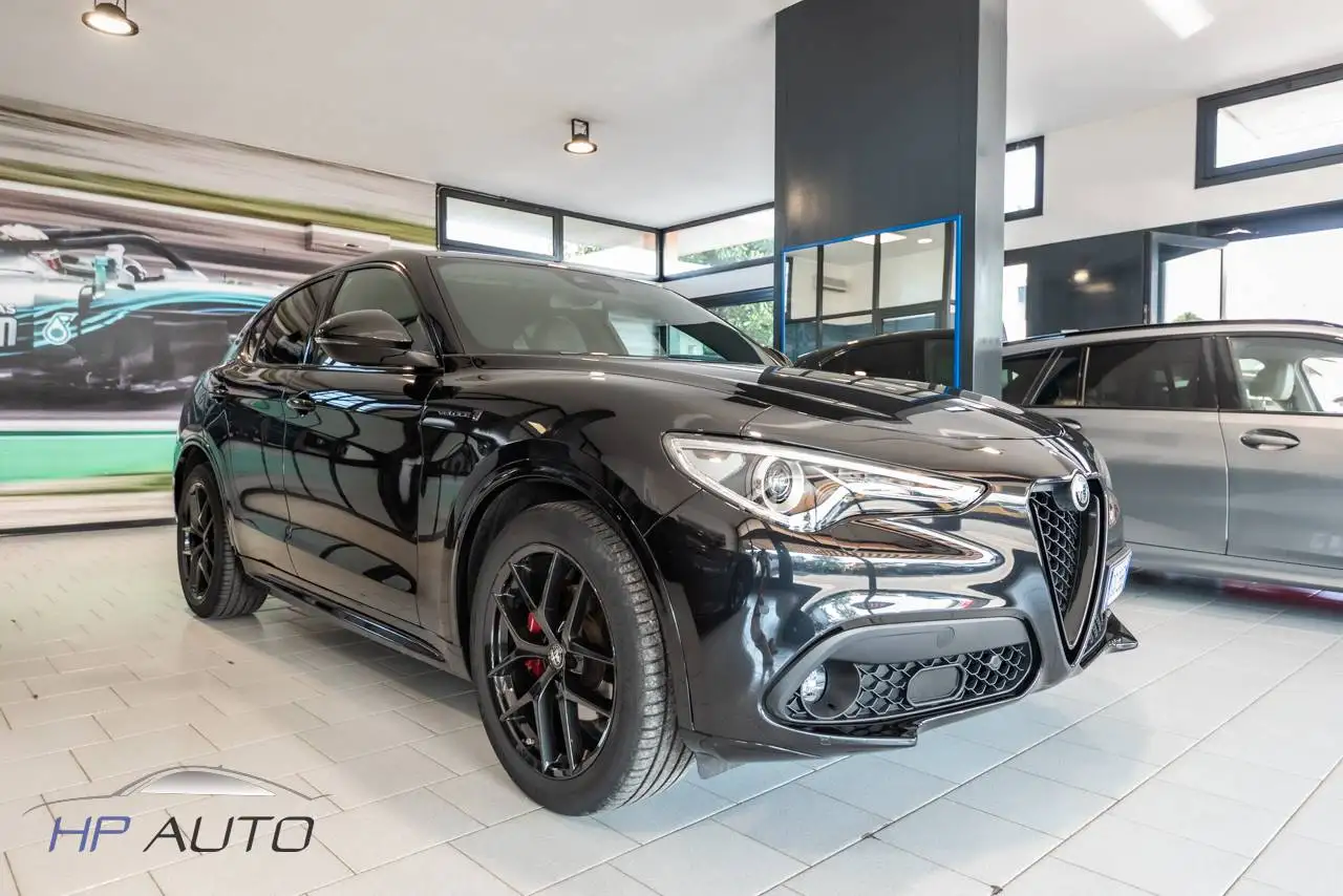 Alfa Romeo Stelvio 2021