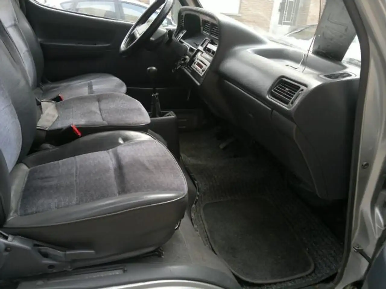 Toyota Hiace H 20 - 1° PROPRIETAIRE - 200MKM - CARNET -, foto 4