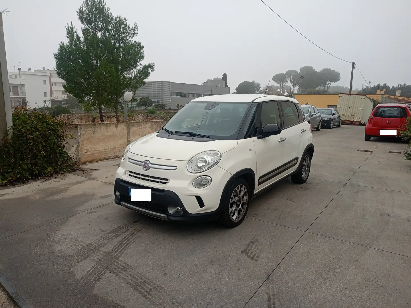 Fiat 500L 500L 2012 1.3 mjt Trekking 85cv Bianco - 1