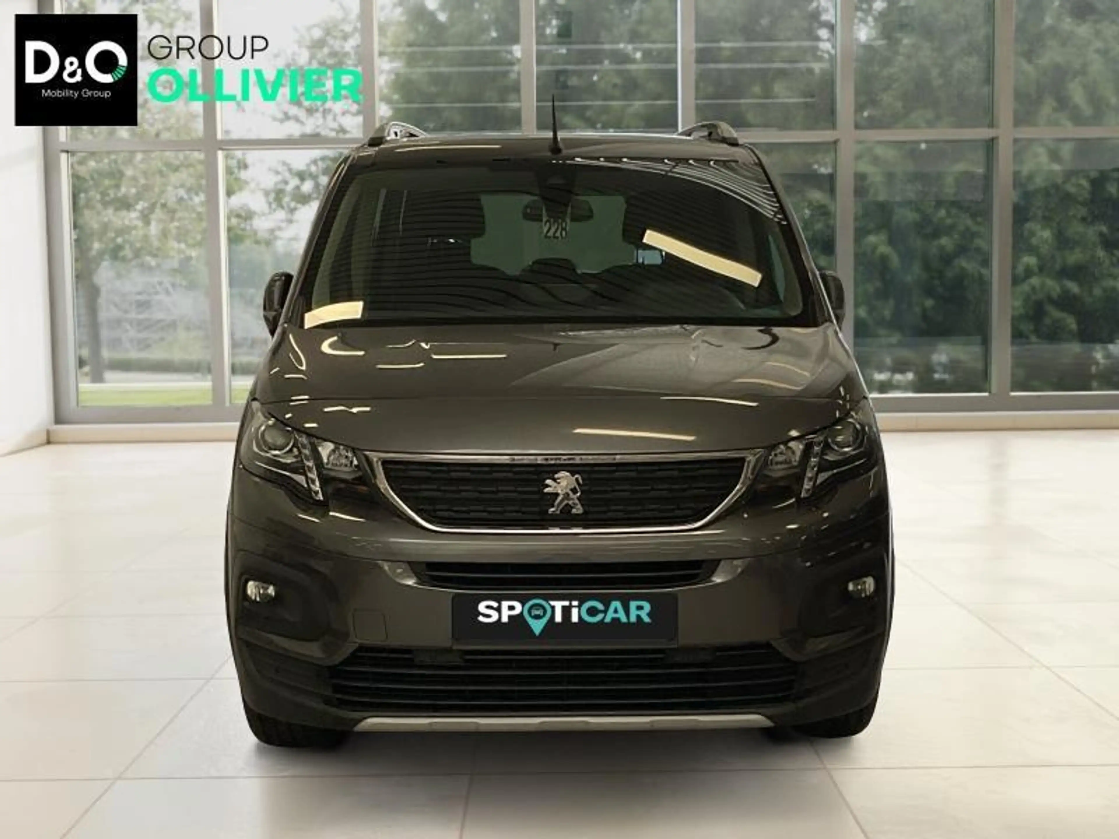 Peugeot Rifter Allure Boite Auto - 3x Isofix - — photo 8