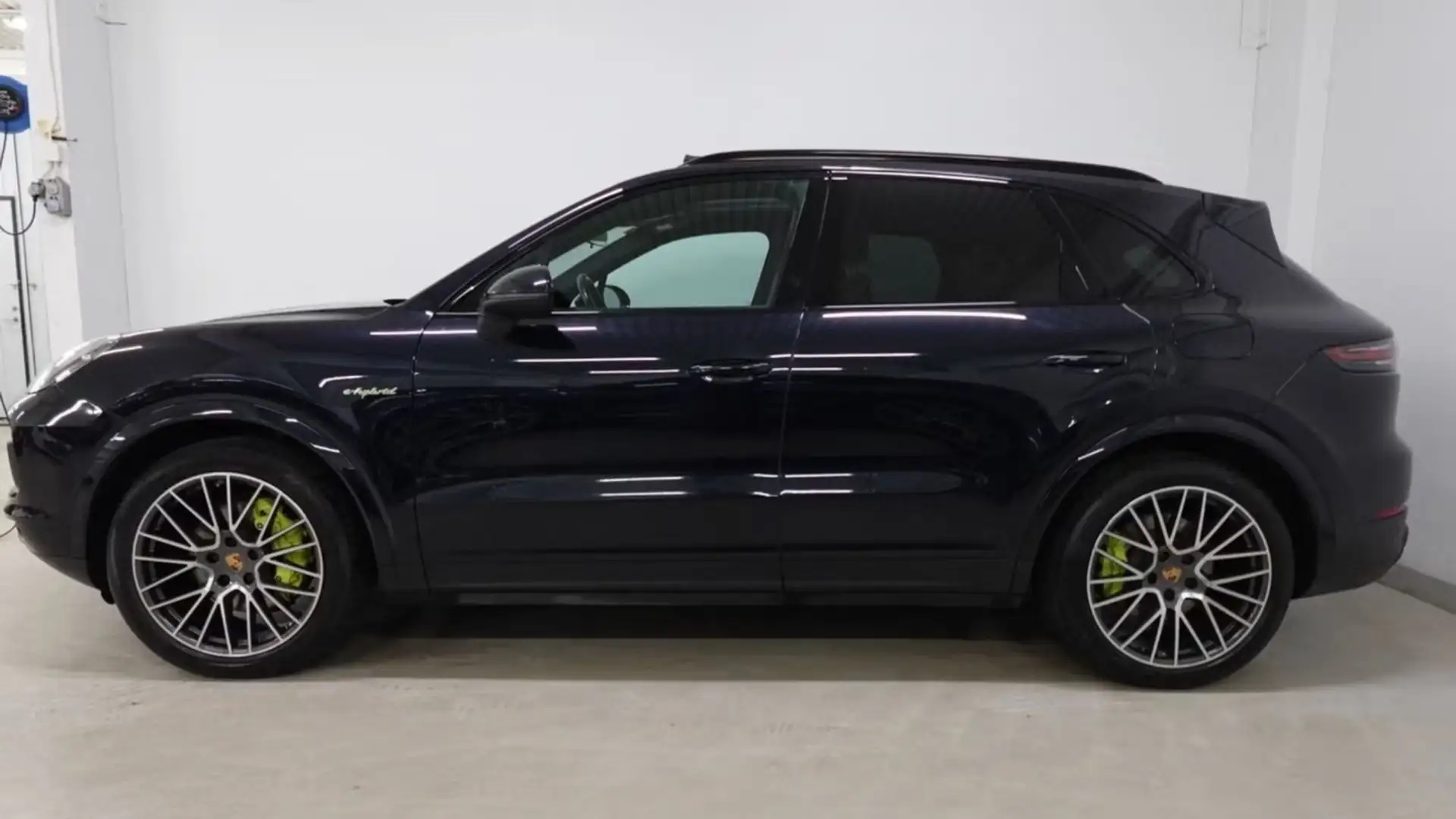 Porsche Cayenne E-Hybrid Blu/Azzurro - 2