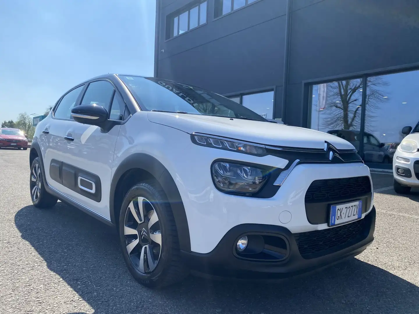 Citroen C3 PureTech 110 S&S EAT6 Shine Bianco - 2