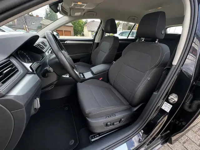 Skoda Superb view 14