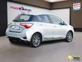 Toyota Yaris 1.5 Hybrid Y20 ✅AllSeason✅Stoelverw.✅Camera✅PhoneM Zilver - thumbnail 3