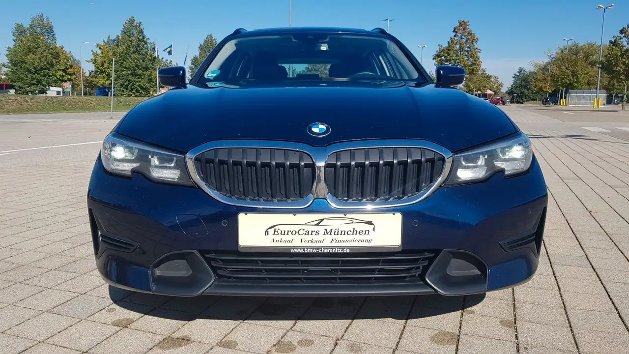 2022 BMW 320 d xD Touring Sport Line Aut.~LED~AHK~Panorama, photograph 2