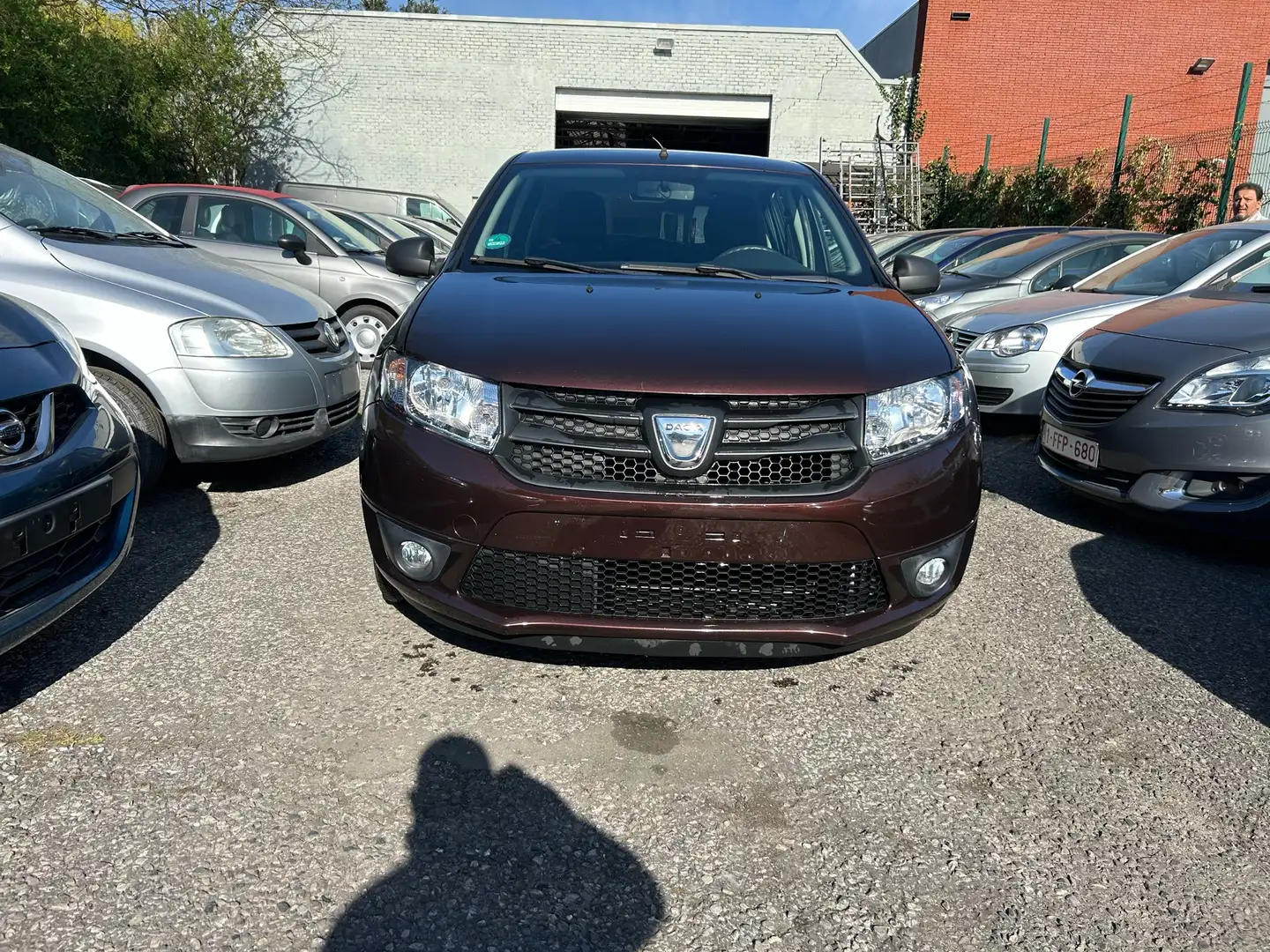 Dacia Sandero 1.2i Ambiance 12 mois de garantie Marrón - 2