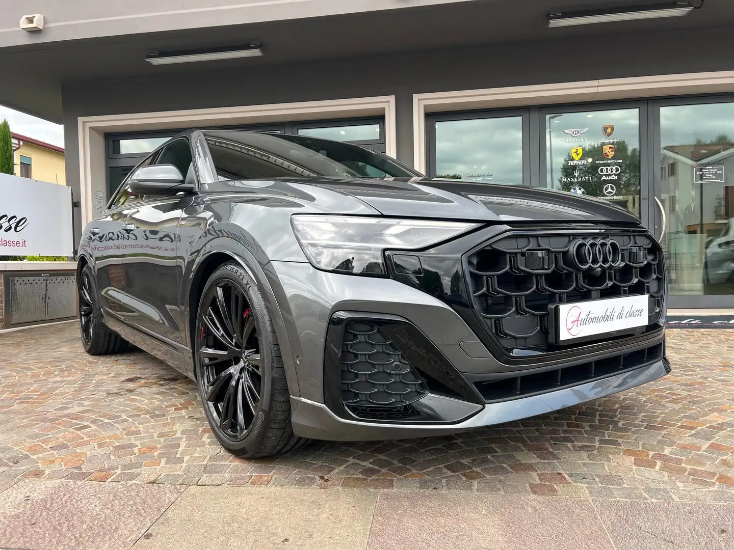 Audi Q8 50 3.0 tdi mhev quattro-S LINE PLUS-23"-UFFICIALE Grau - 2