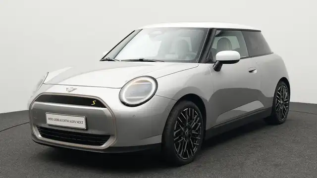 MINI Cooper SE Favoured Trim