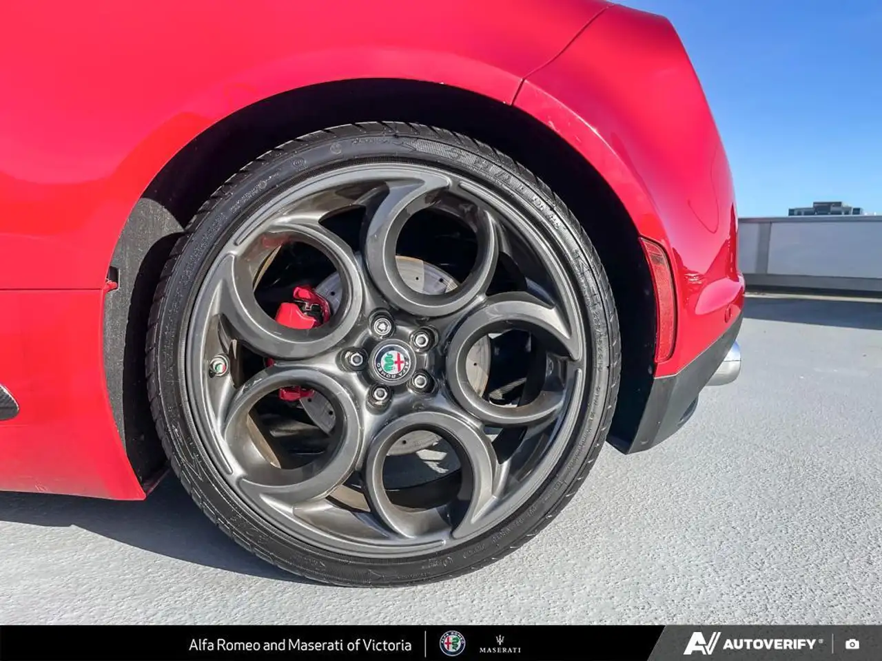 Alfa Romeo 4C снимка Alfa Romeo 4C
