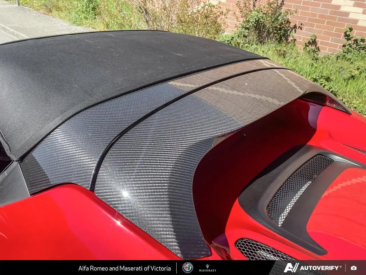 Alfa Romeo 4C снимка Alfa Romeo 4C